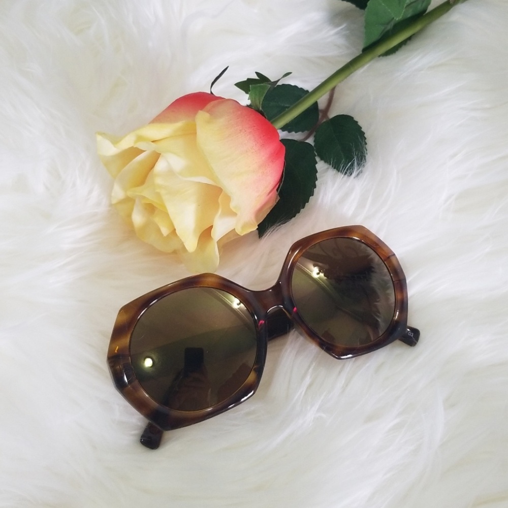 🆕️ Von Zipper Sunglasses 😎